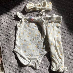 Adorable Emily and Oliver 3 Piece Lemon Print Outfit